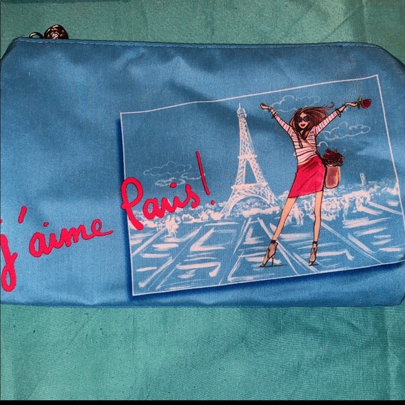 Bags - Picture 2 of 5